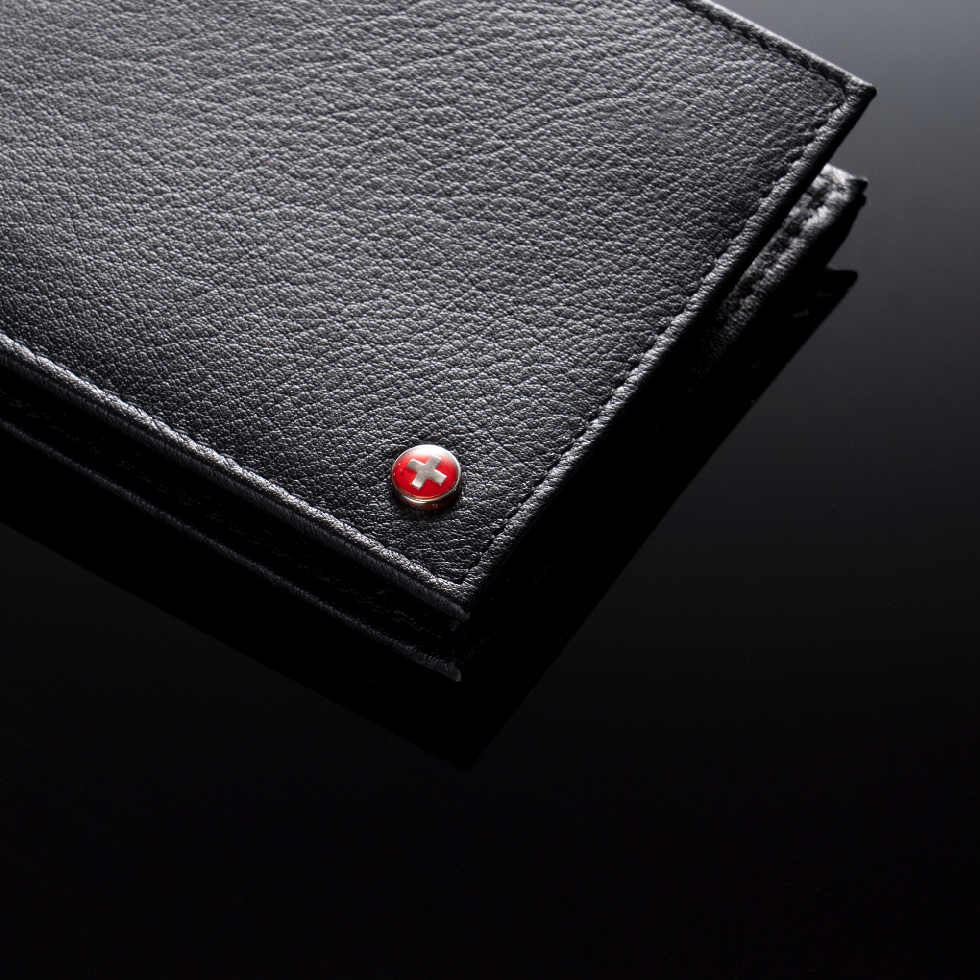 Alpine Swiss Mens Leather Wallet Zipper Coin Pocket 2 Billfold Multi